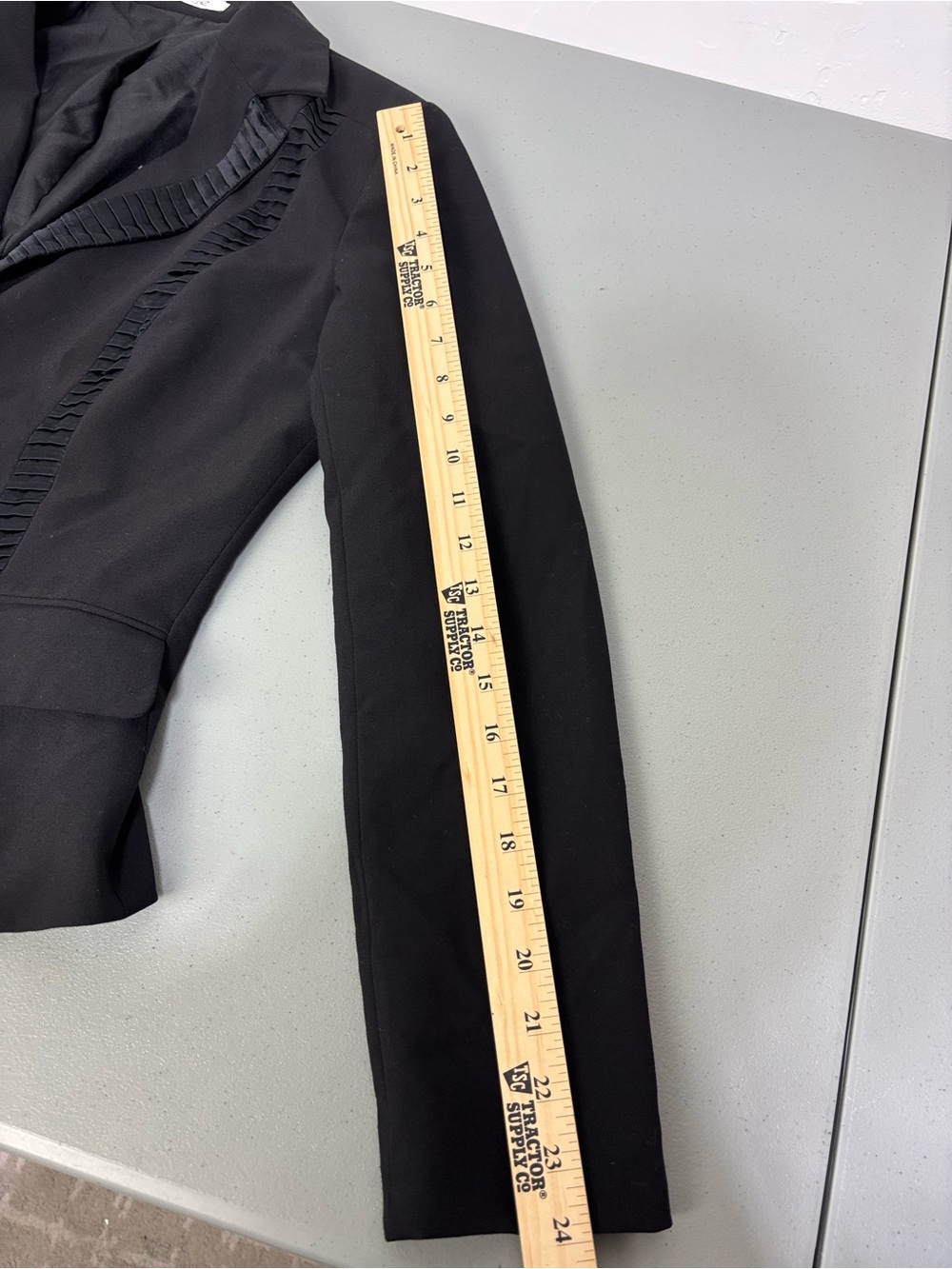 Cache Women's Black Tailored Blazer Pleated Silk Trim Office Career Tuxedo 6 - Picture 11 of 13